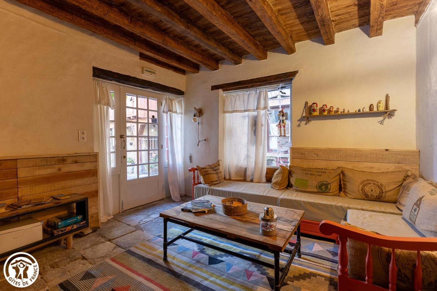 Le Logis D'Hestia Apartment Billom Ngoại thất bức ảnh